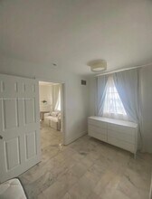 1526 Pennsylvania Ave in Miami Beach, FL - Building Photo - Building Photo