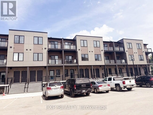 property at 940-940 St David St N