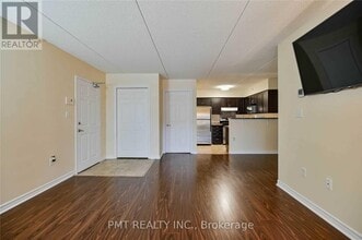 1370 Main St E in Milton, ON - Building Photo - Building Photo