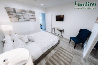 11684 Erwin St-Unit -A.1300630 in Los Angeles, CA - Building Photo - Building Photo