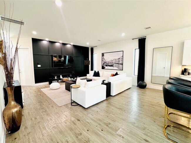 2223 Padron Pl in Houston, TX - Building Photo - Building Photo