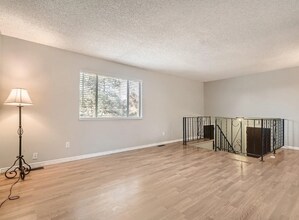 1750 S Ouray Ct in Aurora, CO - Building Photo - Building Photo