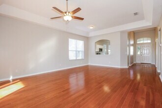 1613 Wakefield Dr in Brandon, FL - Building Photo - Building Photo