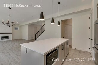 31508 McCreath Pl in Mission, BC - Building Photo - Building Photo