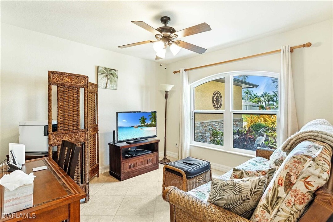 1513 SW 43rd Ln in Cape Coral, FL - Building Photo