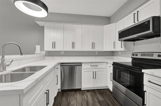 property at 12111 Lemon Ridge Ln