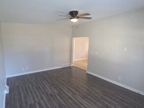 7931 45th Ave in Kenosha, WI - Building Photo - Building Photo