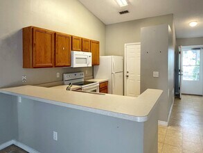 150 Cabana Way in Crestview, FL - Foto de edificio - Building Photo