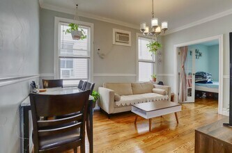 264 Columbia Ave in Jersey City, NJ - Building Photo - Building Photo