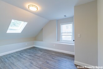 397 W Fourth St-Unit -2 in Boston, MA - Building Photo - Building Photo