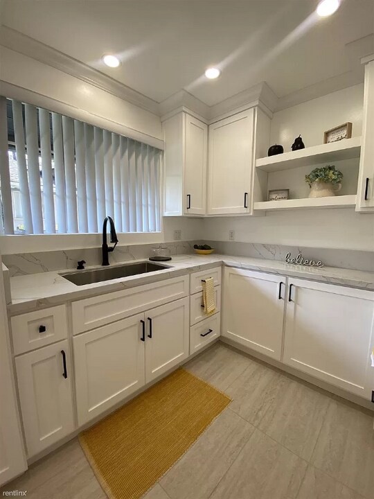 1772 Grevelia St-Unit -1772 in South Pasadena, CA - Foto de edificio