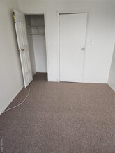 205-11 Hollis Ave in Queens, NY - Building Photo - Building Photo