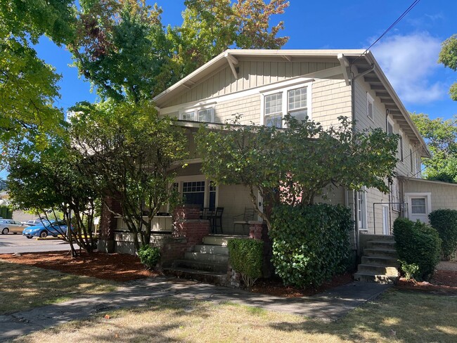 property at 202 NW 15th St