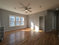 4805 N Wolcott Ave, Unit 3A in Chicago, IL - Building Photo - Building Photo