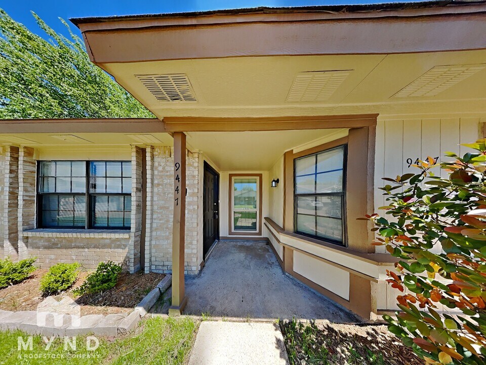 9447 Culberson St in Dallas, TX - Building Photo