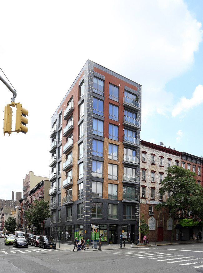 2139 3rd Ave in New York, NY - Building Photo - Building Photo