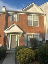 2762 Parkway Cove in Lithonia, GA - Building Photo