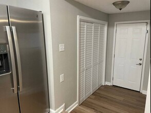 421 Perkins Ave in League City, TX - Building Photo - Building Photo