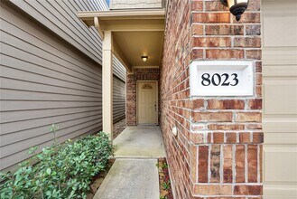 8023 Villa Lago Ln in Houston, TX - Building Photo - Building Photo