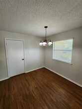 226 S Prairie St in Pilot Point, TX - Building Photo - Building Photo