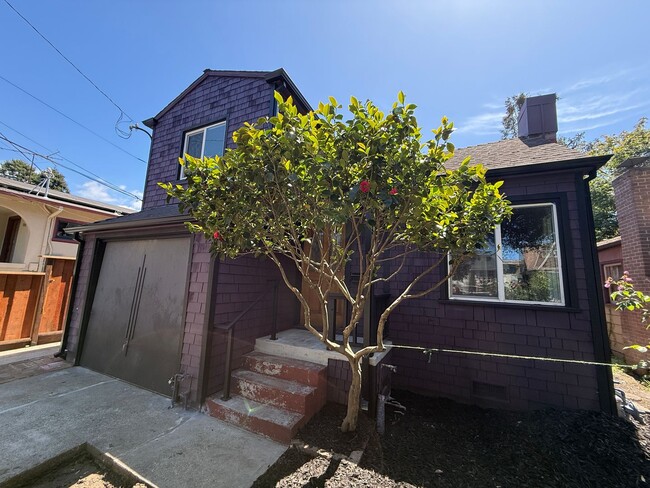 1636 Channing Way in Berkeley, CA - Building Photo - Building Photo