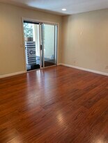 713 Canonbury Way in Hayward, CA - Building Photo