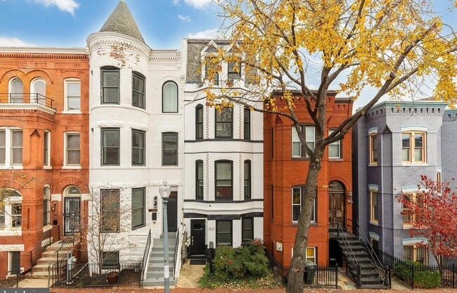 property at 1829 5th St NW