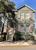 22 Cooper St in Charleston, SC - Building Photo