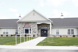 Quail Ridge Villas in Columbia City, IN - Foto de edificio - Building Photo