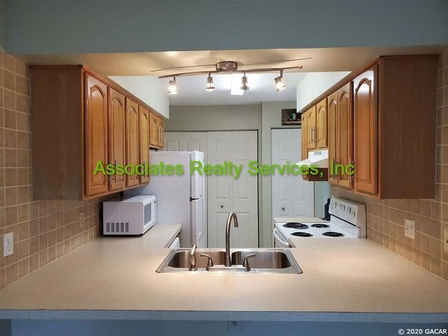 property at 2635 SW 35th Pl