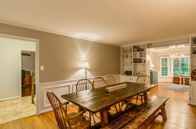 15509 Barrington Pl in Montclair, VA - Foto de edificio - Building Photo