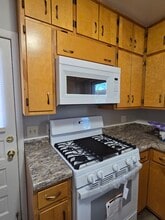 1016 W 5th St S in Newton, IA - Building Photo - Building Photo