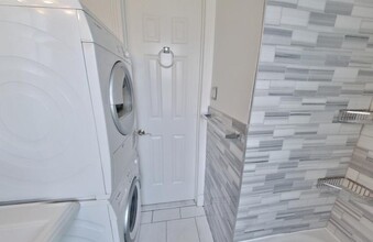 20 Prince St in New York, NY - Building Photo - Building Photo