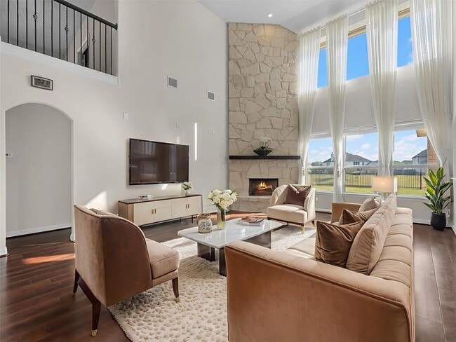 property at 2311 Cranbrook Ridge Ln