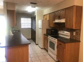 3529 Bay Ct in St. Cloud, FL - Building Photo - Building Photo