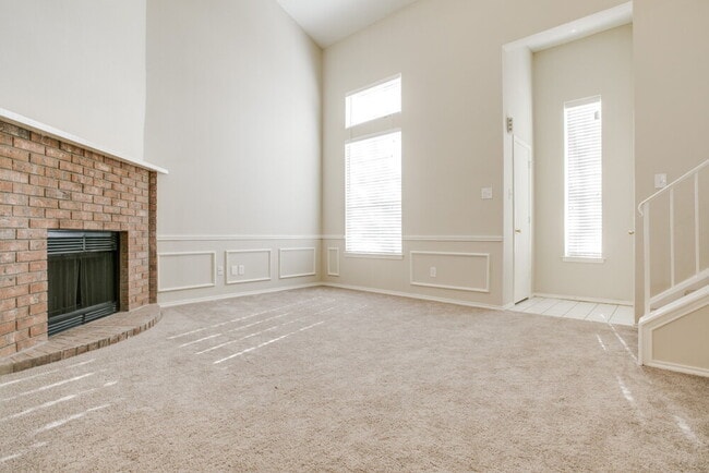 719 Nightingale Cir in Mansfield, TX - Building Photo - Building Photo