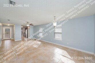 202 Paschel Ave in Mary Esther, FL - Building Photo - Building Photo