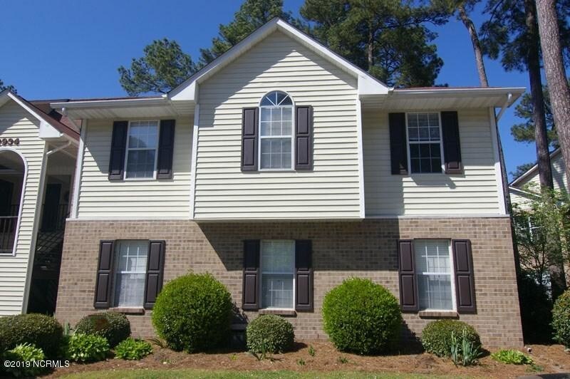 2934 Mulberry Ln-Unit -F in Greenville, NC - Foto de edificio