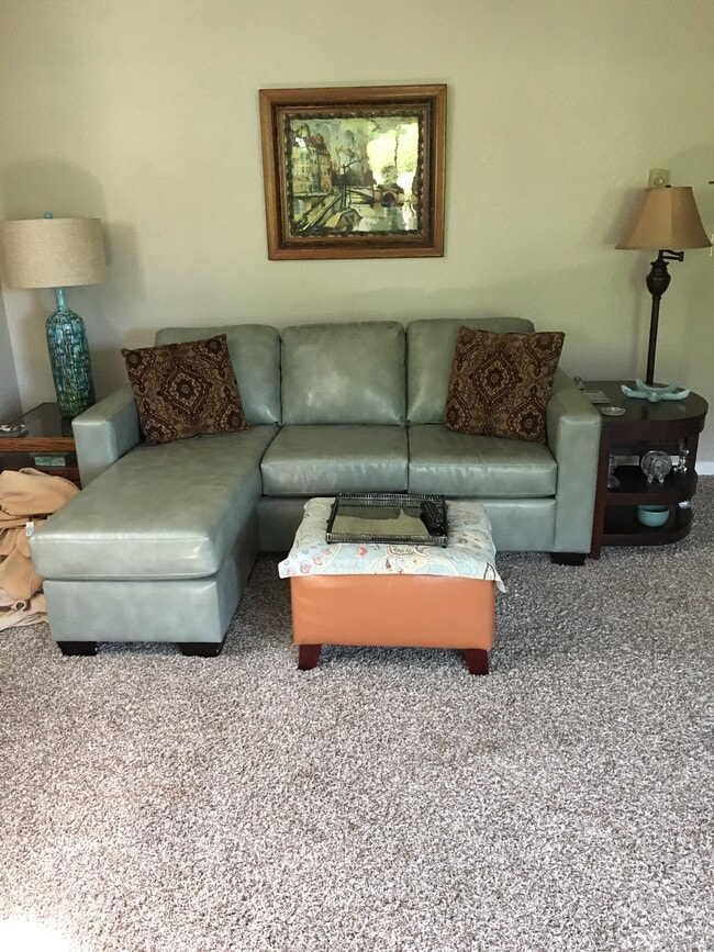 property at 10822 E Riverside Dr
