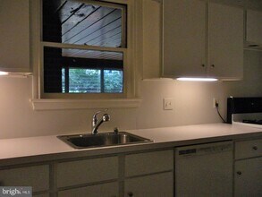 5507 Chesterbrook Rd in Bethesda, MD - Building Photo - Building Photo