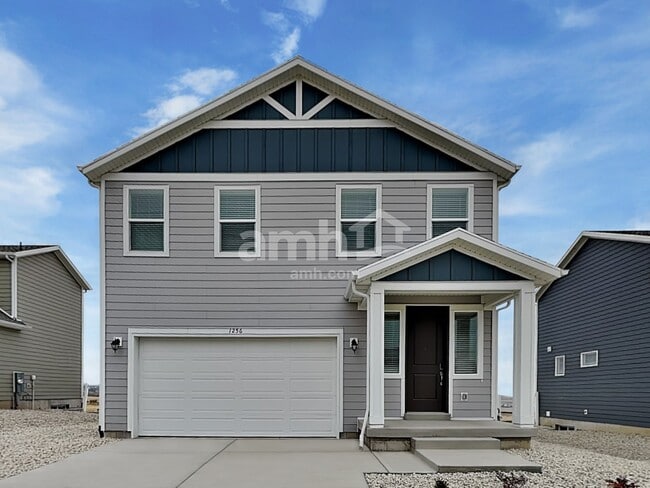 property at 1256 W Mahogany St