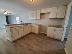 1871 Cactus Ct in St. Cloud, FL - Building Photo - Building Photo