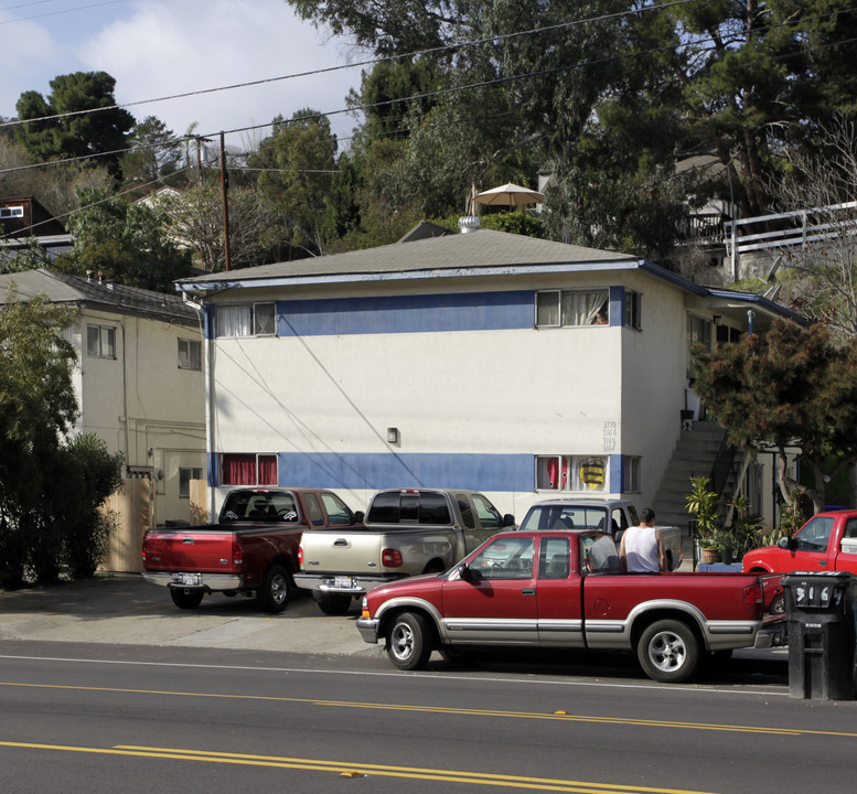 3164-3170 Reynard Way in San Diego, CA - Building Photo