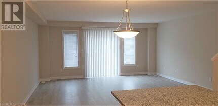 198 Sedgewood St in Kitchener, ON - Building Photo - Building Photo