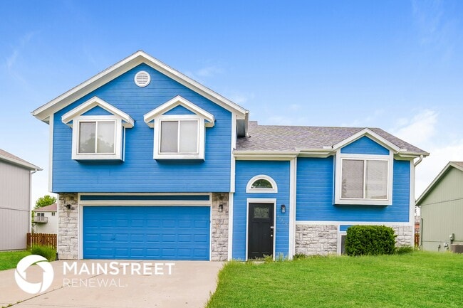 property at 11515 N Lane Ave