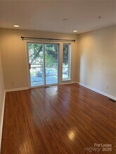 620 Raphael Place, Unit 620 in Charlotte, NC - Foto de edificio - Building Photo