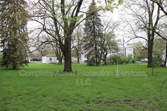 7120 Catherine St in Merrillville, IN - Building Photo - Building Photo