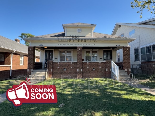 property at 933 N Linwood Ave