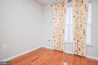 116 Moore Dr in Rockville, MD - Building Photo - Building Photo