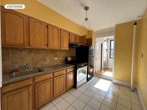 1605 11th Ave in Brooklyn, NY - Building Photo - Building Photo